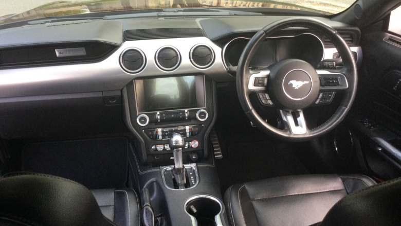 Ford Mustang 5.0 V8 GT 2dr Auto Petrol Coupe
